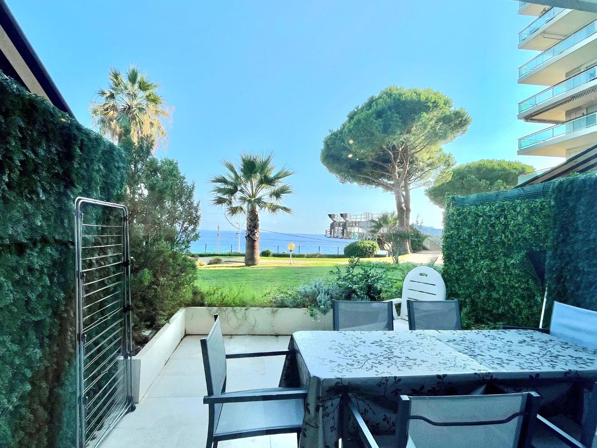 Chateau De La Mer, By Welcome To Appartement *